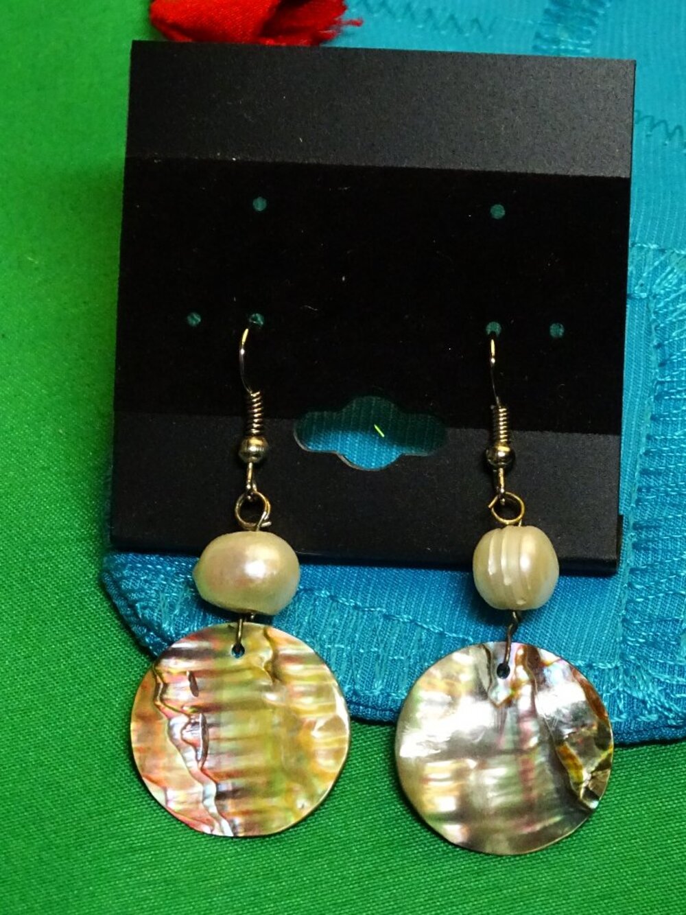 Fresh WaterPearl with Mother of Pearl Dangling Pierced Earrings
